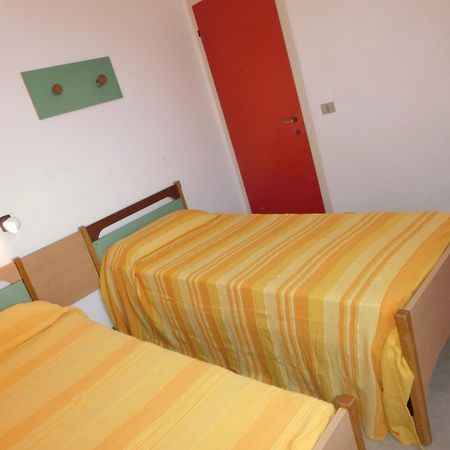 Apartamento Adorable Flat For 6 Guests Next To Bibione Pineda Exterior foto