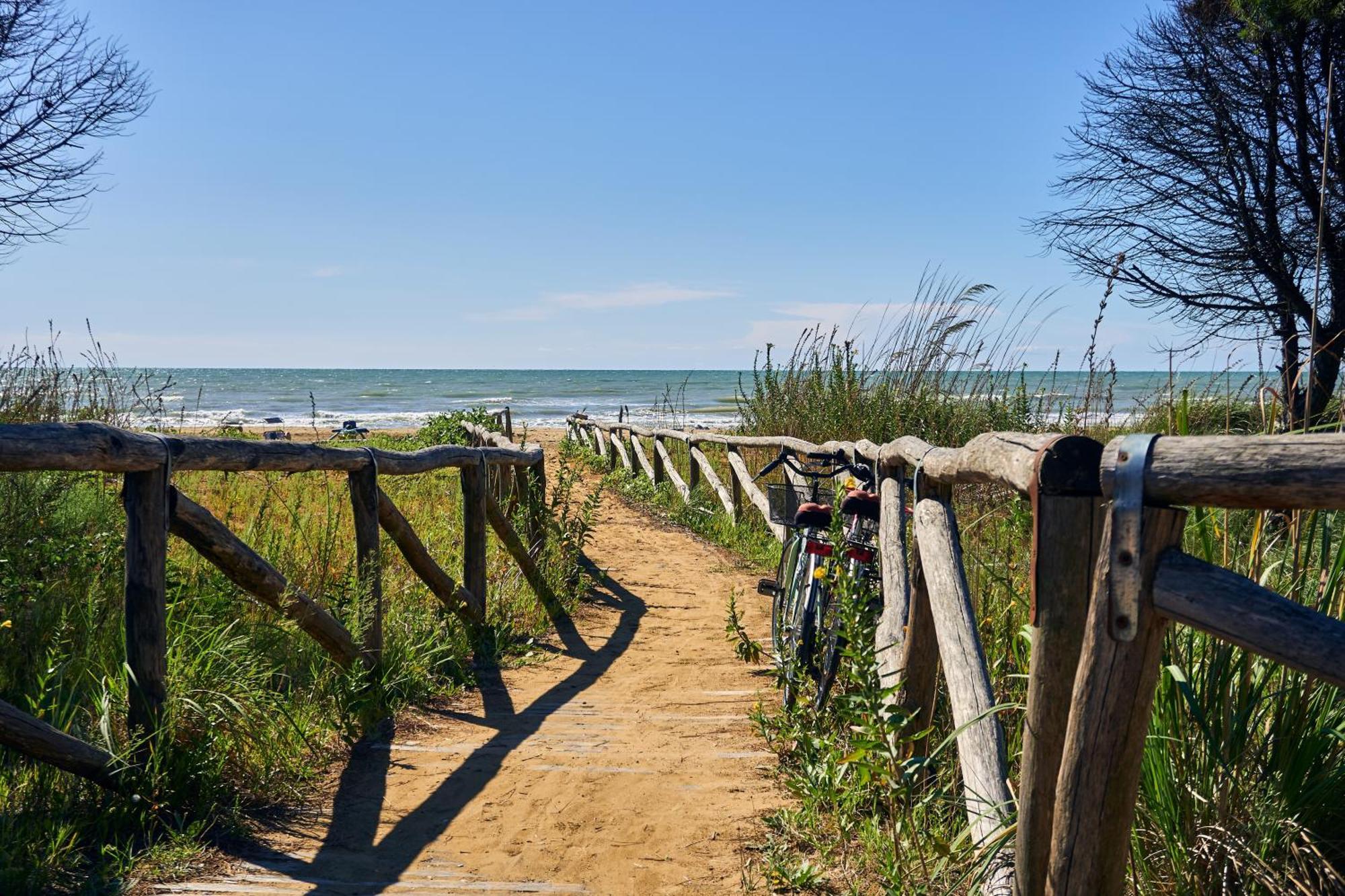 Apartamento Adorable Flat For 6 Guests Next To Bibione Pineda Exterior foto